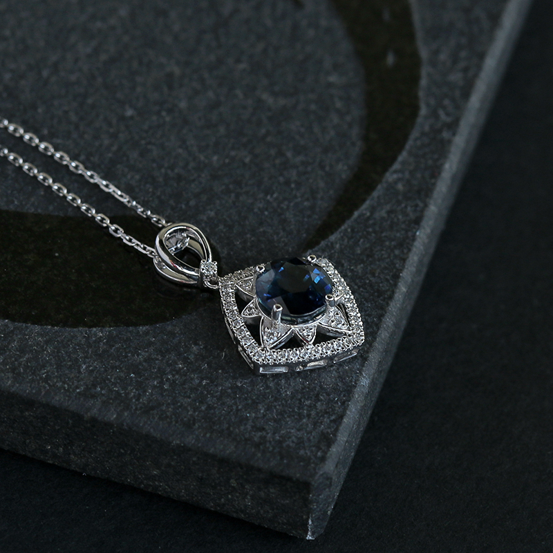 斯里兰卡蓝宝石-红掌柜