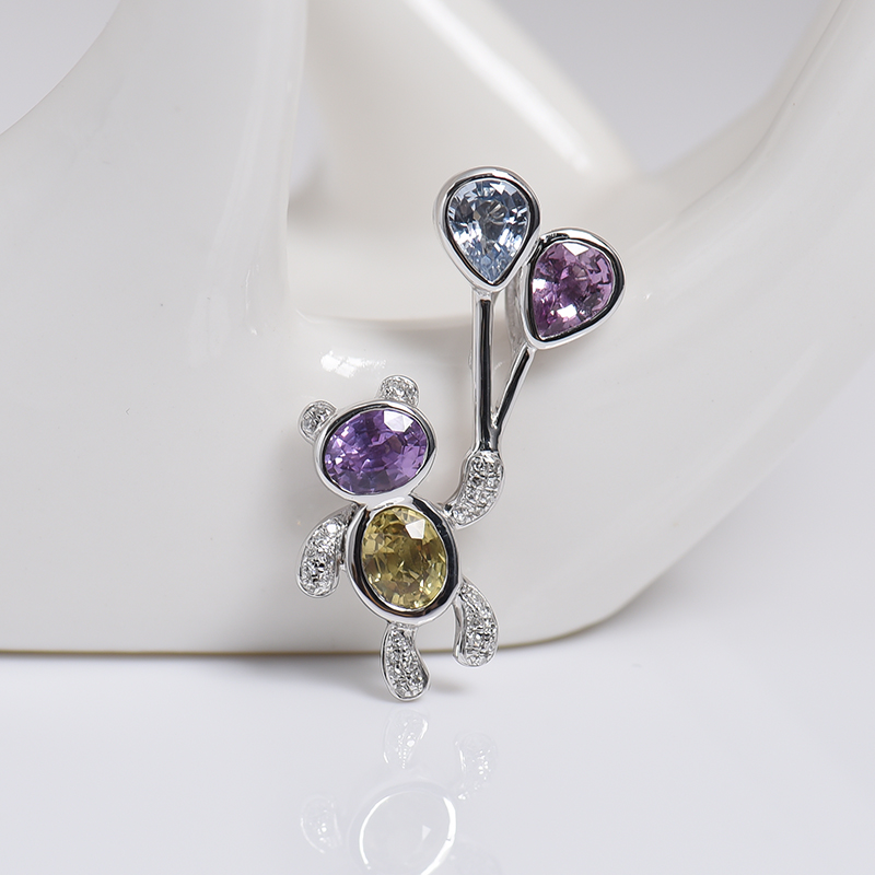 18K金镶钻蓝宝石刻面吊坠-红掌柜