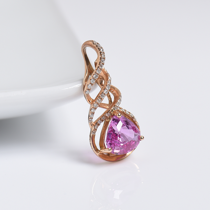 18K金镶钻红色蓝宝石吊坠 - 红掌柜