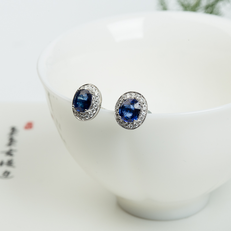 蓝宝石刻面耳钉-红掌柜