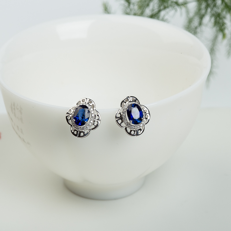 蓝宝石耳钉-红掌柜
