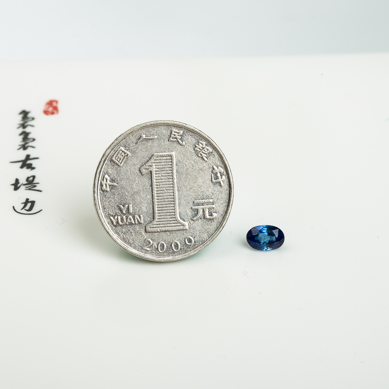 天然斯里兰卡皇家蓝蓝宝石刻面戒面-红掌柜