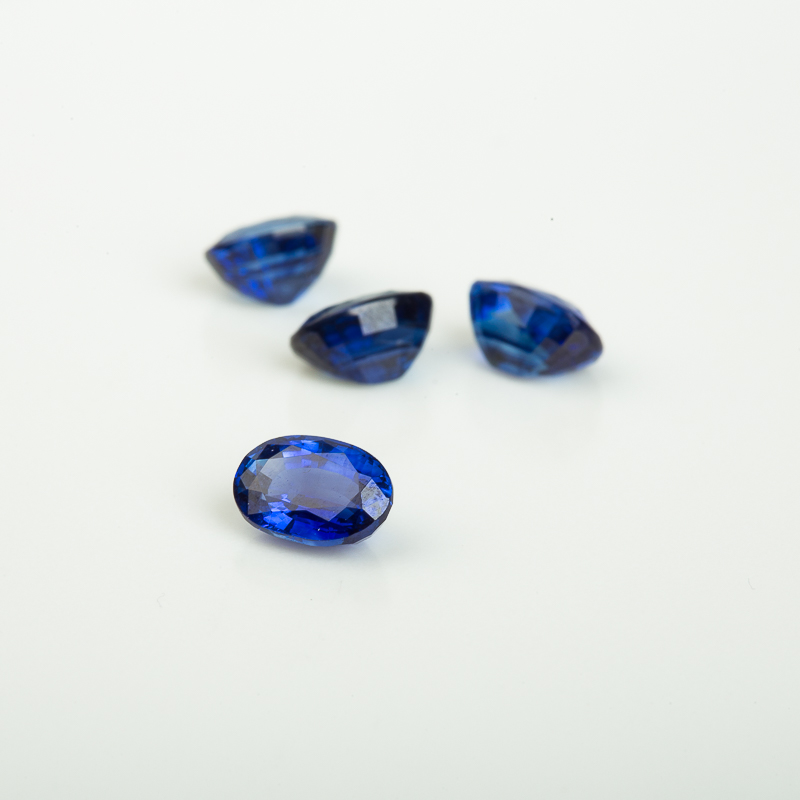 天然蓝宝石刻面椭圆戒面-红掌柜