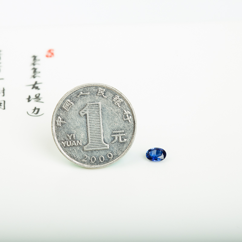 皇家蓝蓝宝石刻面椭圆戒面-红掌柜