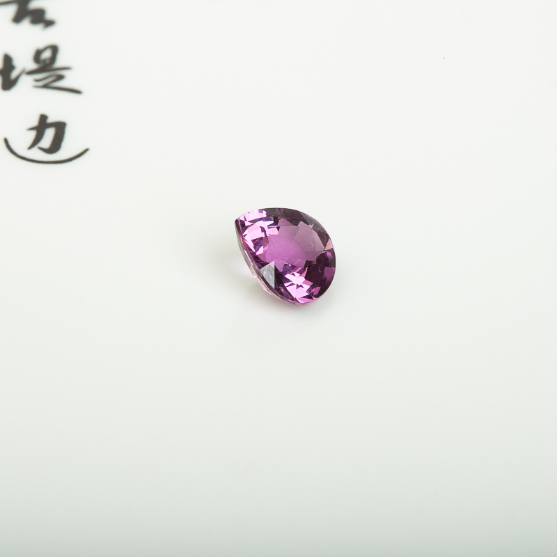 蓝宝石刻面梨形戒面-红掌柜