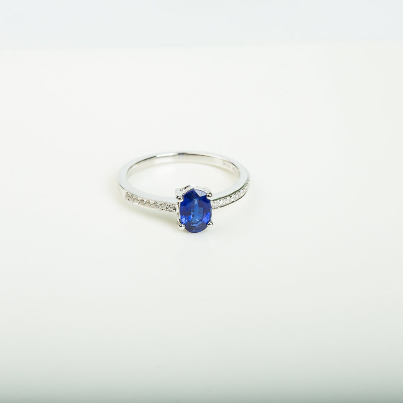 天然皇家蓝蓝宝石刻面戒指-红掌柜