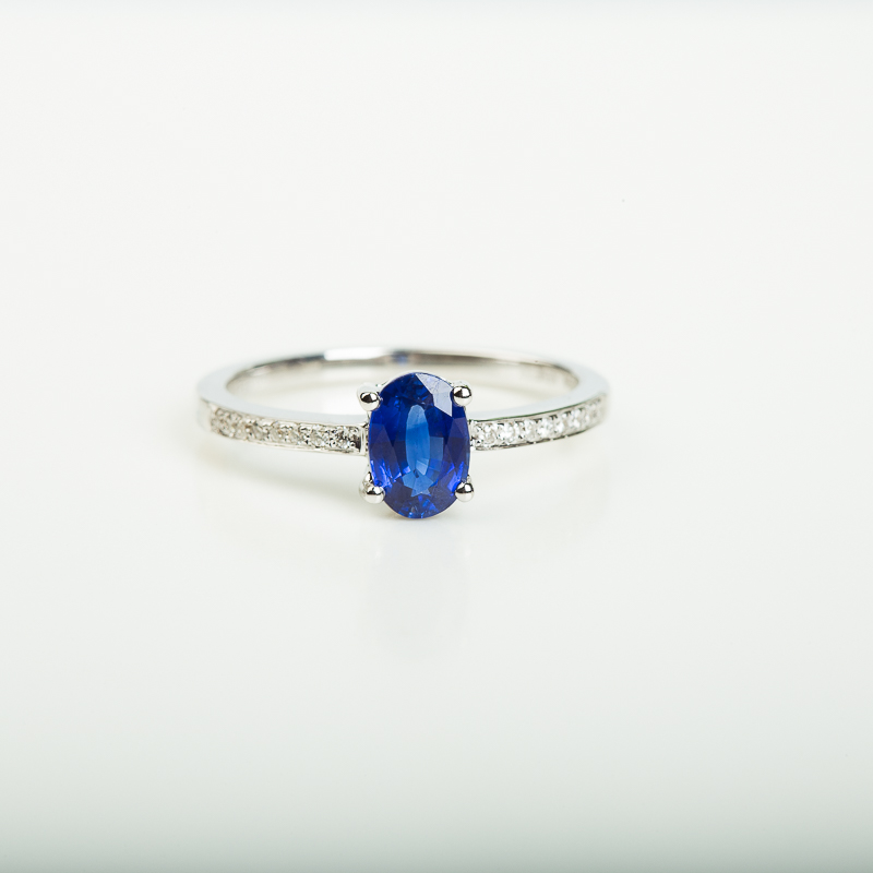 蓝宝石刻面戒指-红掌柜