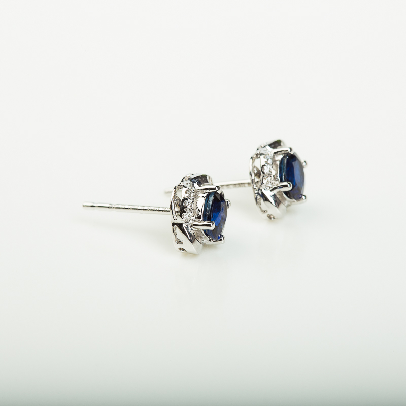 18K蓝宝石刻面耳钉-红掌柜