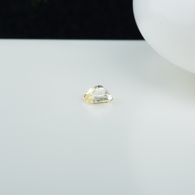 天然黄色蓝宝石刻面戒面-红掌柜