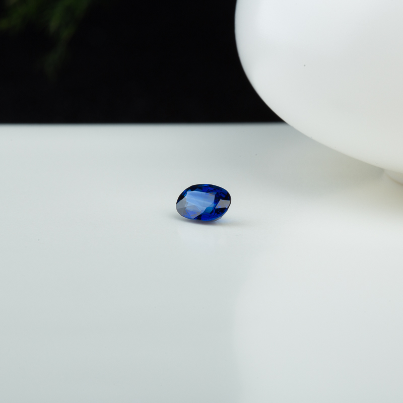 天然蓝宝石刻面戒面-红掌柜