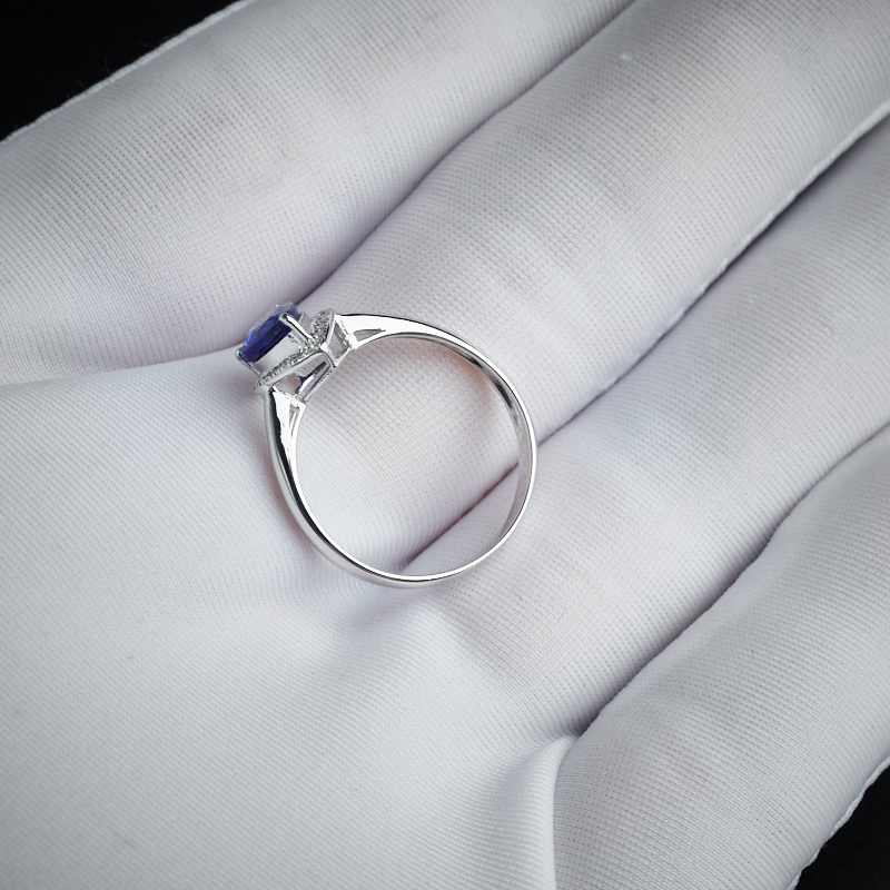 18K金镶钻蓝宝石戒指-红掌柜