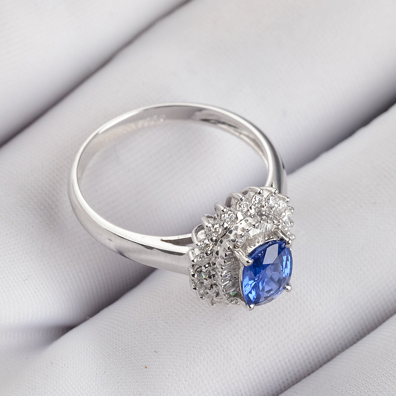 蓝宝石戒指-红掌柜