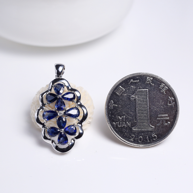 斯里兰卡蓝宝石吊坠-红掌柜