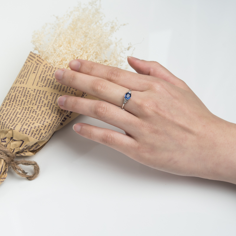 天然蓝色蓝宝石戒指-红掌柜