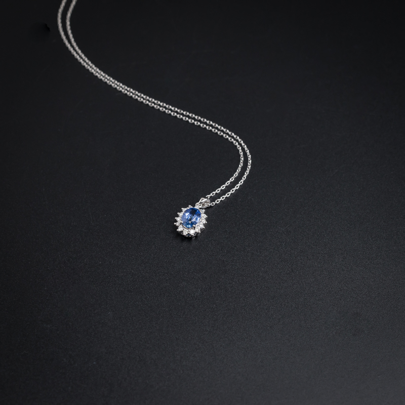 18K金镶钻斯里兰卡天然蓝宝石项链-红掌柜