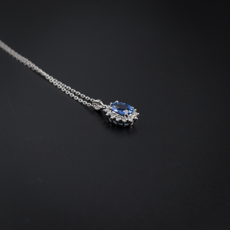 18K金镶钻蓝宝石项链-红掌柜