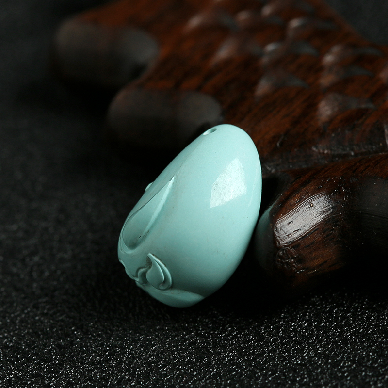 绿松吊坠-红掌柜