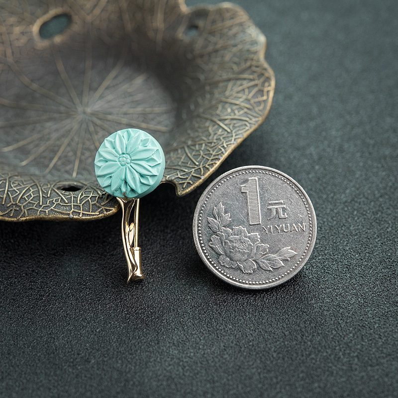 天然浅蓝绿松石花胸针-红掌柜