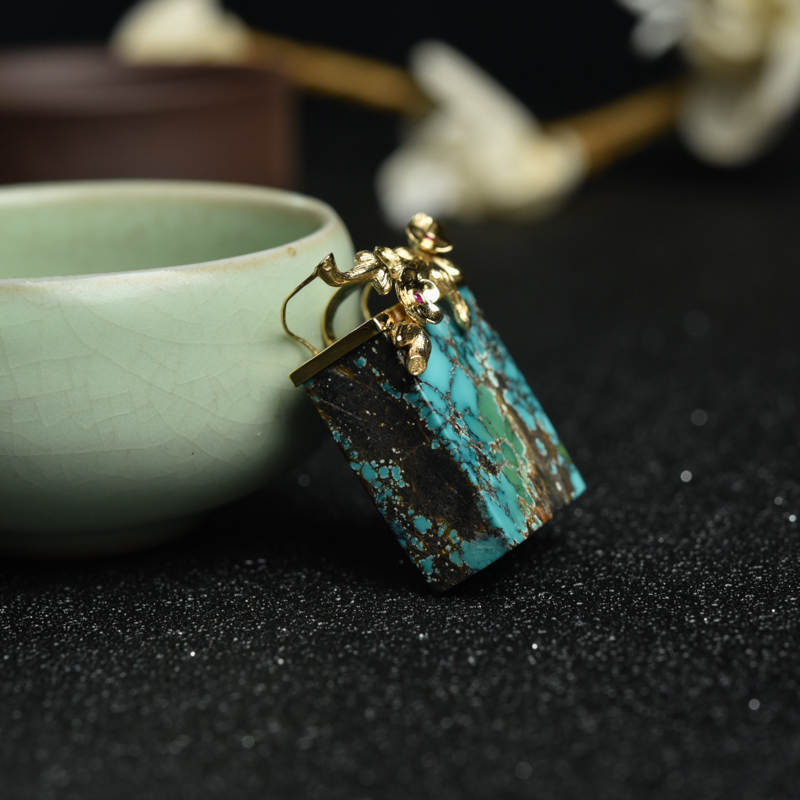 金镶钻瓷乌兰花蓝绿绿松石吊坠-红掌柜