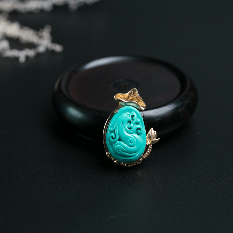 18K金镶高瓷蓝绿绿松石仿古龙吊坠-红掌柜