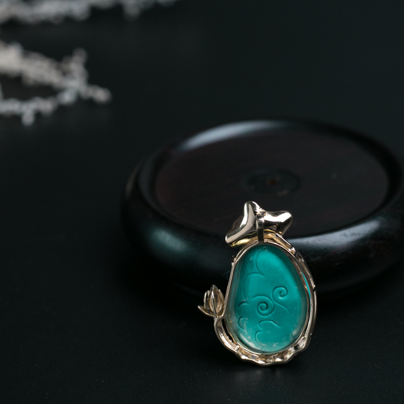 高瓷蓝绿绿松石仿古龙吊坠-红掌柜