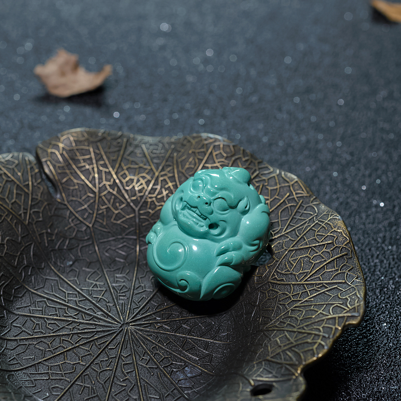 天然高瓷蓝绿绿松石仿古兽吊坠-红掌柜