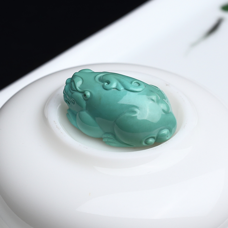 湖北绿松石瑞兽挂坠-红掌柜