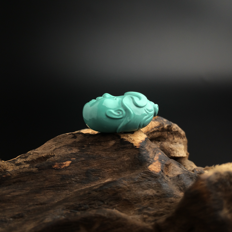 湖北绿松石童子吊坠-红掌柜