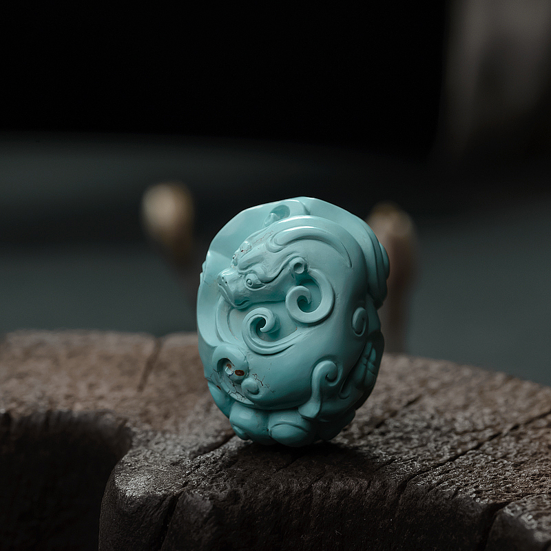 湖北天然中瓷铁线蓝绿松石蛟龙吊坠-红掌柜