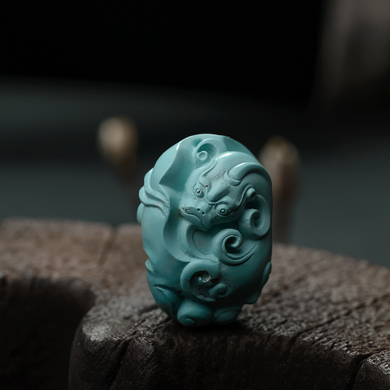 湖北中瓷铁线蓝绿松石蛟龙吊坠-红掌柜