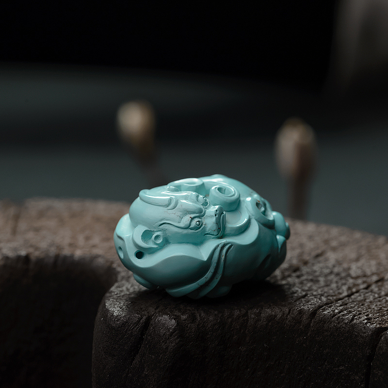 湖北天然中瓷蓝绿松石蛟龙吊坠-红掌柜