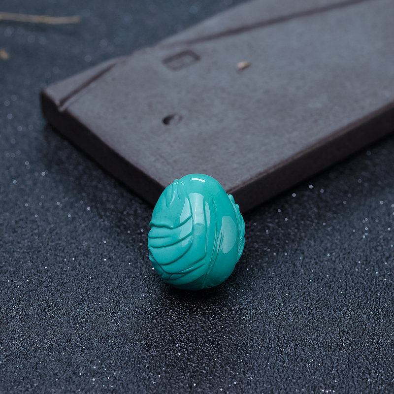 湖北天然绿松石龙吊坠-红掌柜