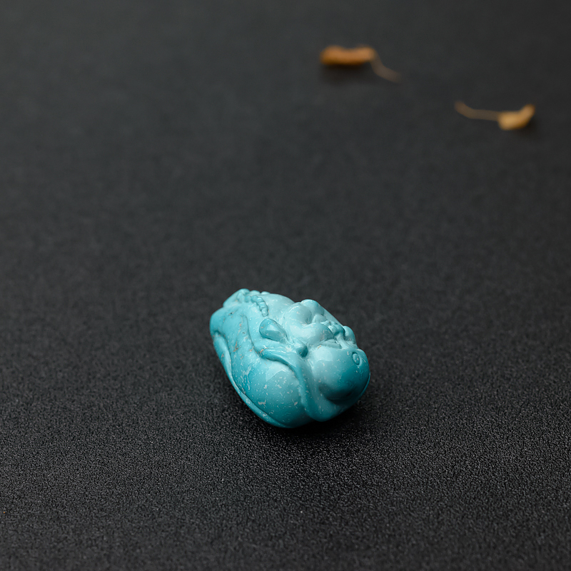 湖北天然中瓷蔚蓝绿松石吊坠-红掌柜