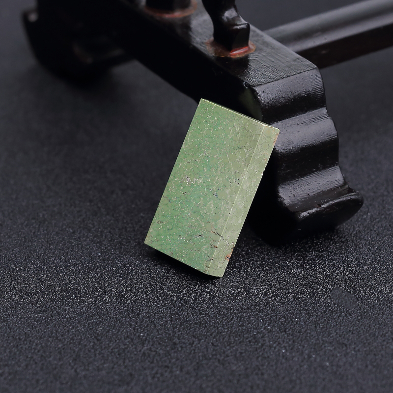 绿松石无事牌吊坠-红掌柜