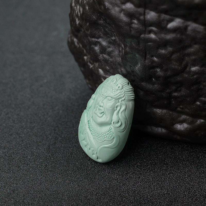 天然浅蓝绿松石法王吊坠-红掌柜