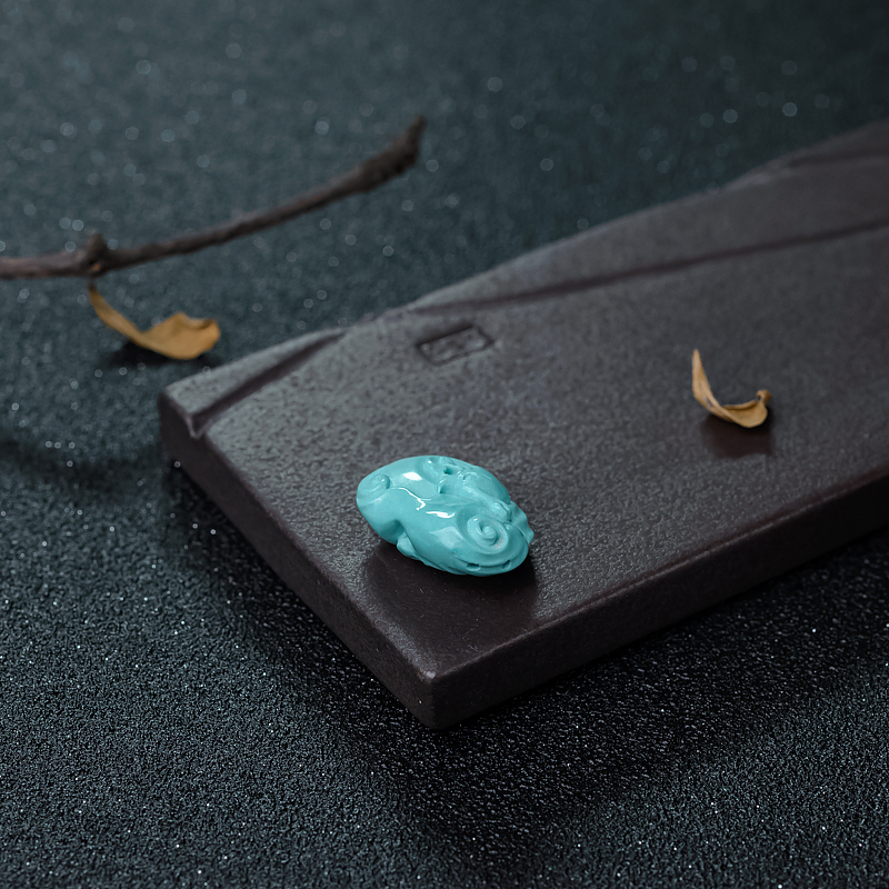 天然绿松石仿古龙吊坠-红掌柜