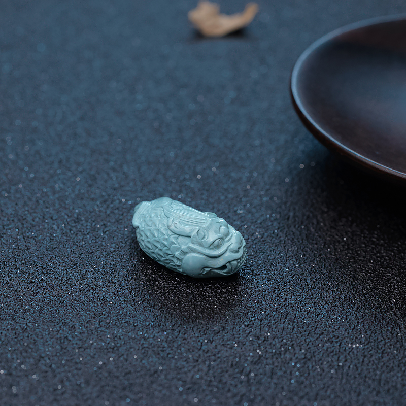 浅蓝绿松石鱼变龙吊坠-红掌柜