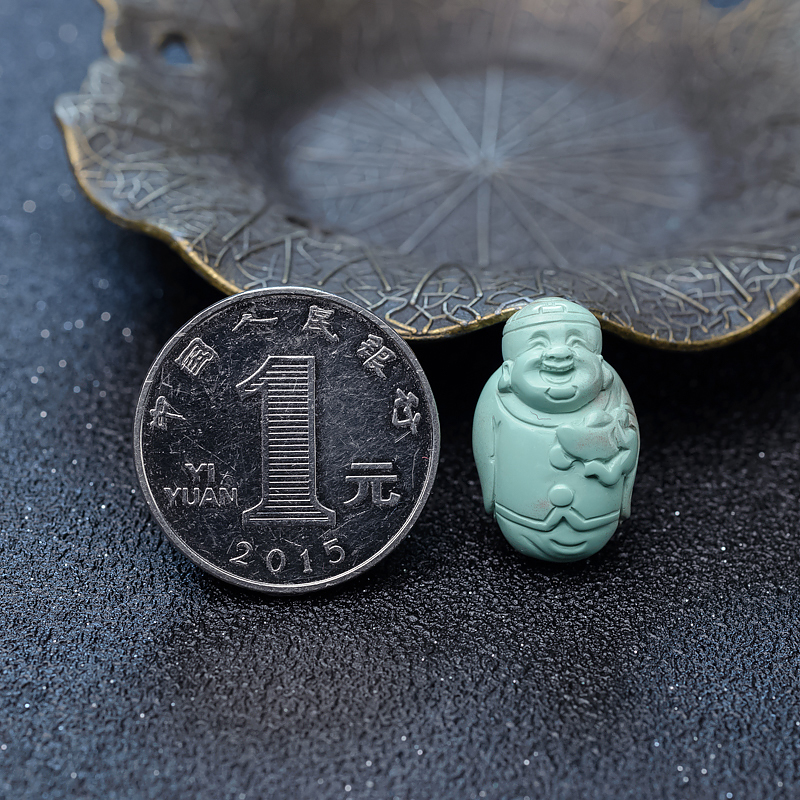 中高瓷俏色绿松石吊坠-红掌柜