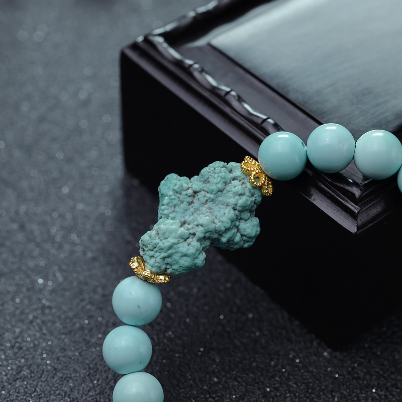 中高瓷浅蓝绿松石手串-红掌柜