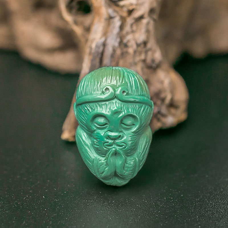湖北天然高瓷蓝绿绿松石孙悟空背云-红掌柜