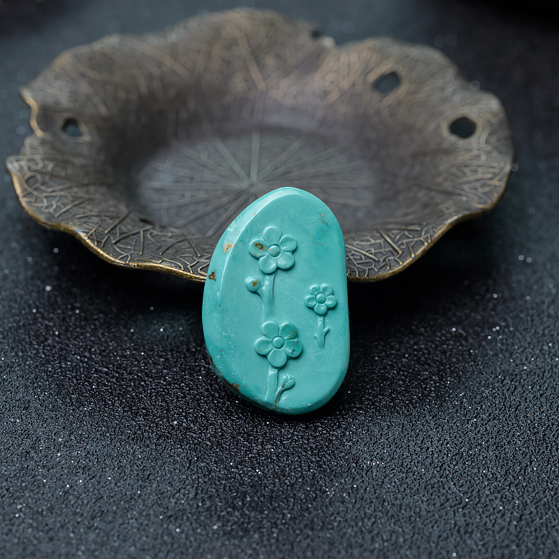 中高瓷铁线绿松石美女吊坠-红掌柜