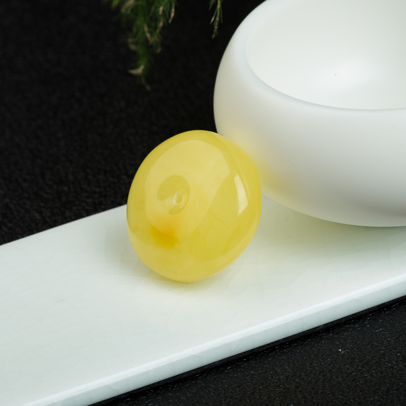 天然波罗的海鸡油黄蜜蜡吊坠-红掌柜