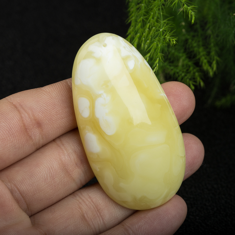 波罗的海白花蜜随形吊坠-红掌柜