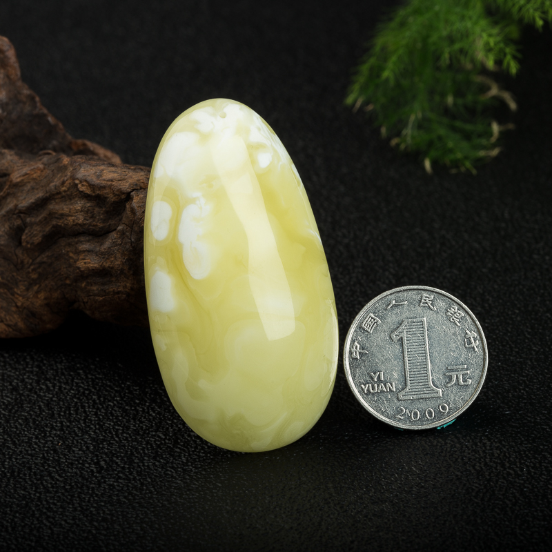 天然波罗的海白花蜜随形吊坠-红掌柜