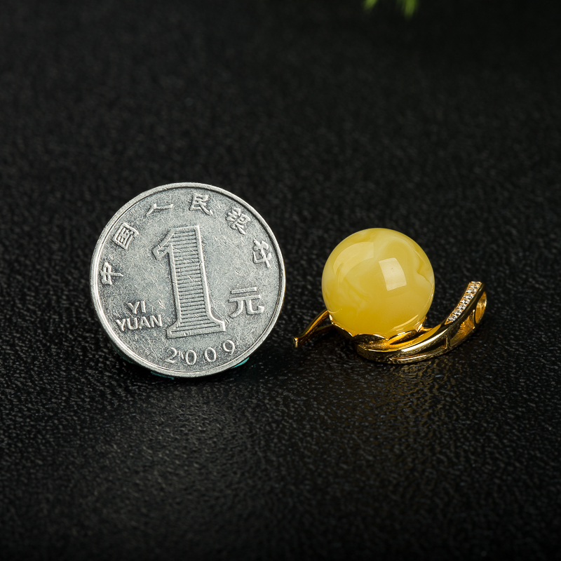 银镶天然波罗的海鸡油黄蜜蜡吊坠-红掌柜