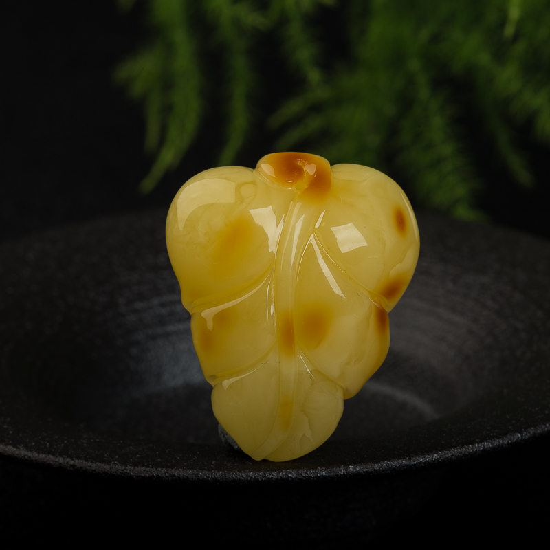 波罗的海天然鸡油黄蜜蜡金枝玉叶吊坠-红掌柜