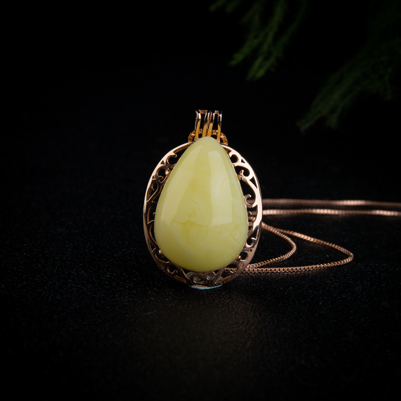 银镶浅黄白花蜜水滴吊坠-红掌柜