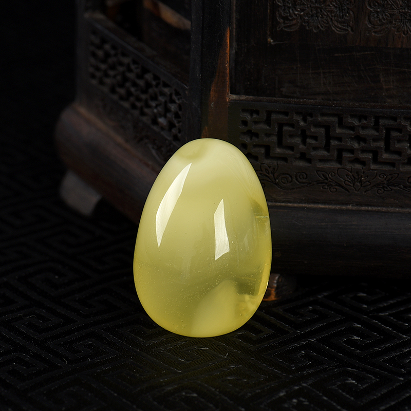 波罗的海金绞蜜蛋形吊坠-红掌柜