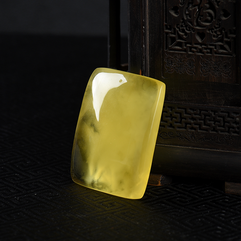 波罗的海金绞蜜无事牌吊坠-红掌柜