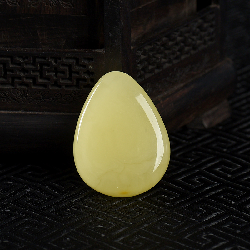 波罗的海柠檬黄蜜蜡随形吊坠-红掌柜